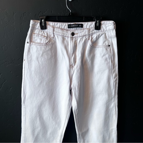 Lioness ALABAMA JEAN Color:White Size:L 100% cotton high waist 5 pockets design - Picture 4 of 12